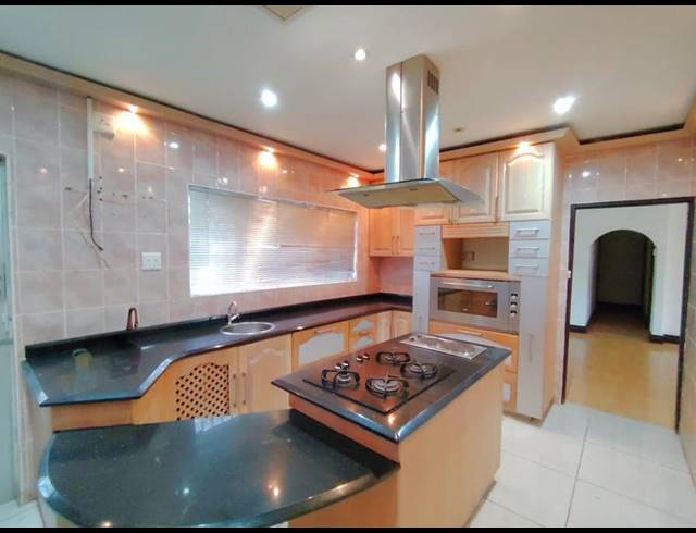 4 BEDROOM HOUSE FOR SALE IN NORTHDENE